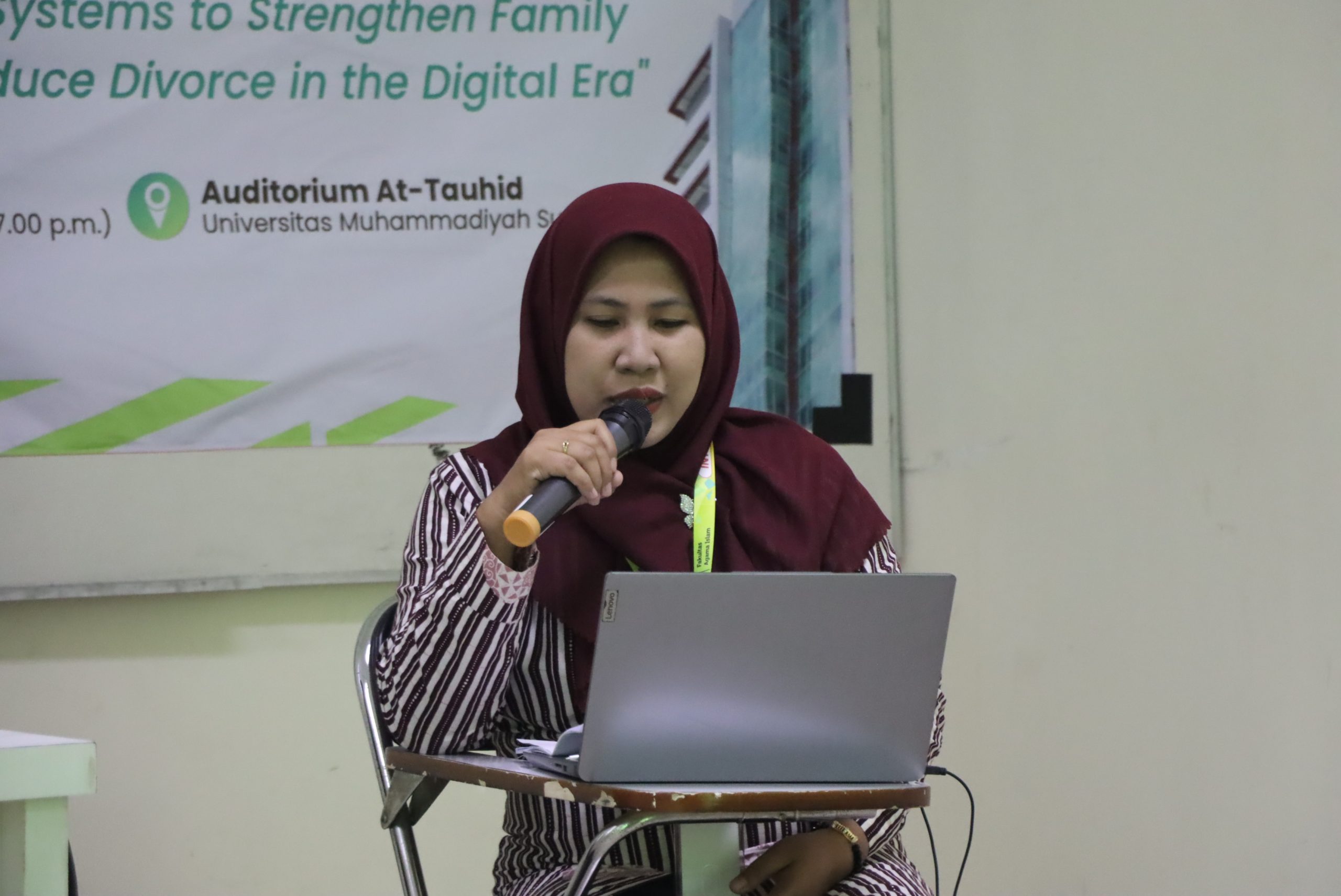 Diseminasi Hasil Penelitian Pada International Conference on Islamic Family Law (ICOIFL) 2025